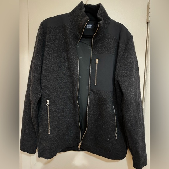 NWOT Holebrook Sweden Windproof Jacket M - Picture 1 of 8